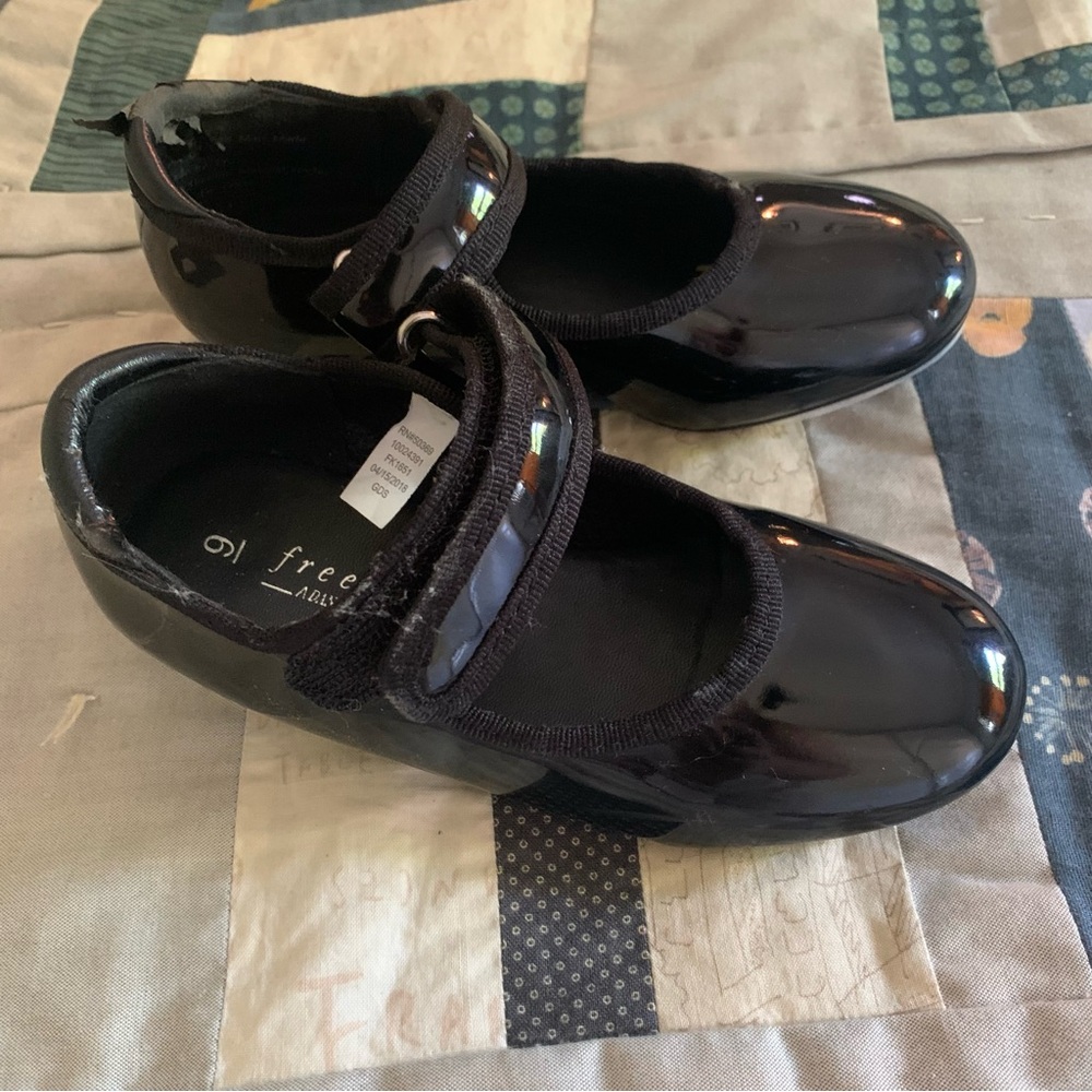 Little kid Tap Shoes